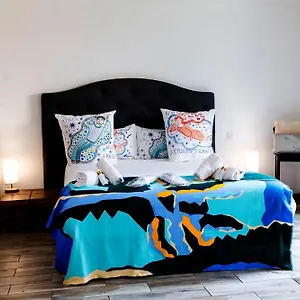 https://saint-tropez-centre-suite-la-bravade-2-pour-4-villa-romana.fr-provencehotel.com